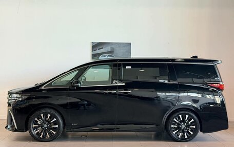 Toyota Alphard, 2023 год, 5 100 000 рублей, 26 фотография