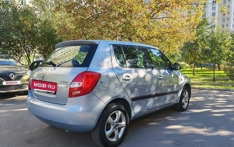 Skoda Fabia II, 2011 год, 670 000 рублей, 5 фотография