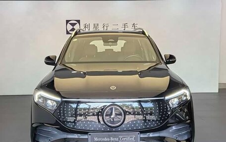 Mercedes-Benz EQB, 2024 год, 4 155 000 рублей, 2 фотография