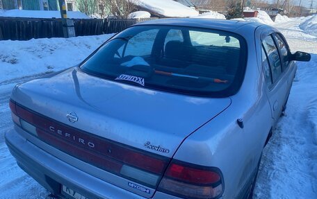 Nissan Cefiro II, 1994 год, 260 000 рублей, 10 фотография