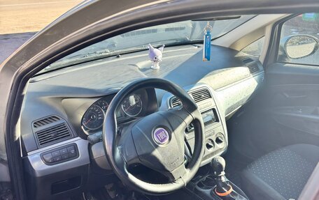 Fiat Punto III Punto Evo рестайлинг, 2008 год, 240 000 рублей, 13 фотография
