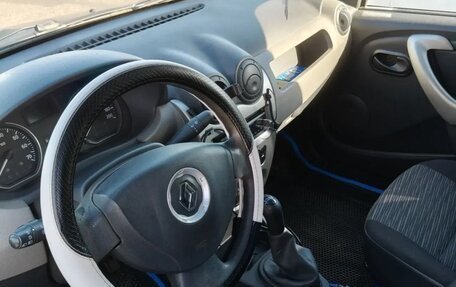 Renault Logan I, 2010 год, 510 000 рублей, 10 фотография