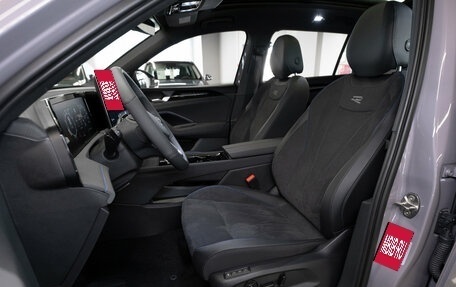 Volkswagen Tiguan, 2026 год, 5 000 000 рублей, 15 фотография