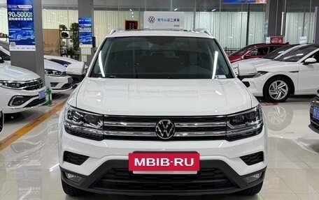 Volkswagen Tharu, 2022 год, 1 850 000 рублей, 2 фотография