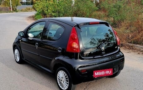 Peugeot 107 I рестайлинг, 2011 год, 485 000 рублей, 12 фотография