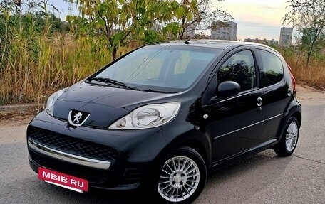 Peugeot 107 I рестайлинг, 2011 год, 485 000 рублей, 4 фотография