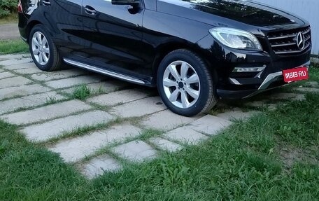 Mercedes-Benz M-Класс, 2012 год, 1 900 000 рублей, 5 фотография