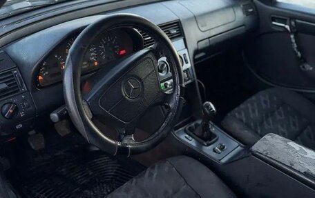 Mercedes-Benz C-Класс, 1999 год, 135 000 рублей, 7 фотография