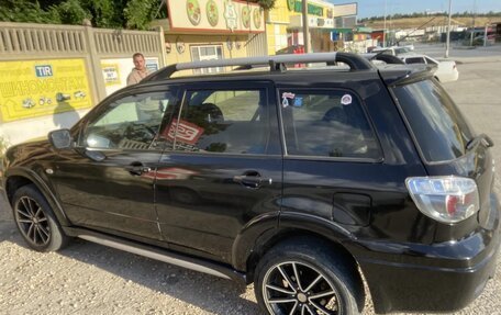 Mitsubishi Outlander III рестайлинг 3, 2007 год, 520 000 рублей, 4 фотография