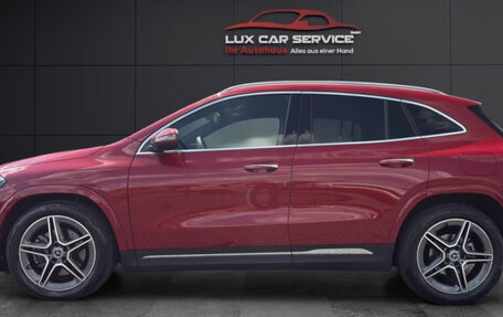 Mercedes-Benz GLA, 2023 год, 5 825 000 рублей, 4 фотография