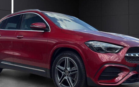 Mercedes-Benz GLA, 2023 год, 5 825 000 рублей, 3 фотография