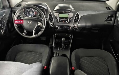 Hyundai ix35 I рестайлинг, 2011 год, 937 000 рублей, 9 фотография