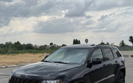 Jeep Grand Cherokee, 2018 год, 4 250 000 рублей, 1 фотография