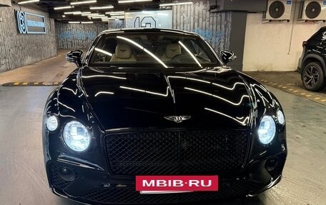 Bentley Continental GT III, 2018 год, 12 000 000 рублей, 10 фотография