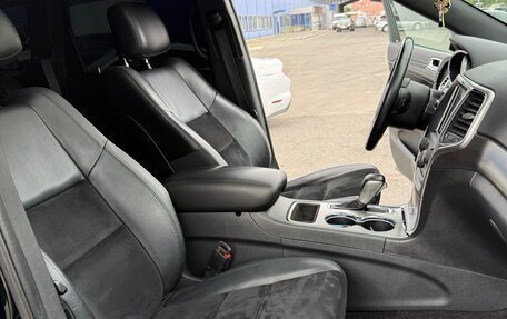 Jeep Grand Cherokee, 2018 год, 4 250 000 рублей, 24 фотография