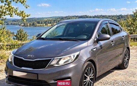 KIA Rio III рестайлинг, 2016 год, 1 300 000 рублей, 2 фотография