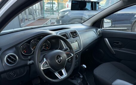 Renault Logan II, 2019 год, 920 000 рублей, 10 фотография
