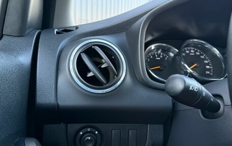 Renault Logan II, 2019 год, 920 000 рублей, 21 фотография