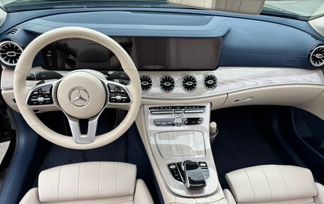 Mercedes-Benz E-Класс, 2019 год, 4 000 000 рублей, 6 фотография