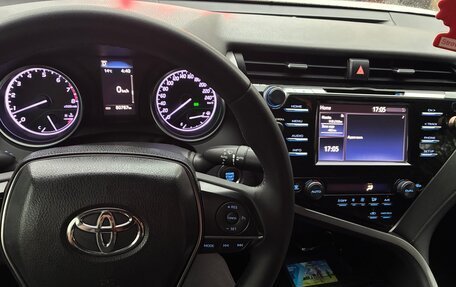 Toyota Camry, 2020 год, 1 999 999 рублей, 5 фотография