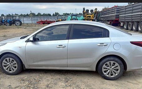 KIA Rio IV, 2021 год, 1 450 000 рублей, 5 фотография