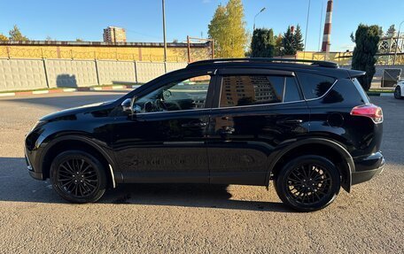 Toyota RAV4, 2018 год, 2 300 000 рублей, 5 фотография