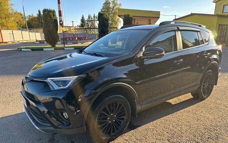 Toyota RAV4, 2018 год, 2 300 000 рублей, 6 фотография