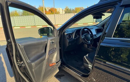Toyota RAV4, 2018 год, 2 300 000 рублей, 22 фотография
