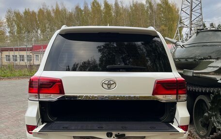 Toyota Land Cruiser 200, 2016 год, 7 000 000 рублей, 11 фотография