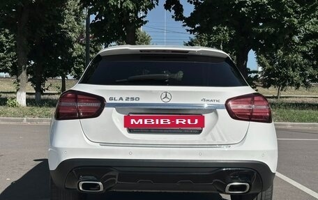 Mercedes-Benz GLA, 2019 год, 2 200 000 рублей, 5 фотография