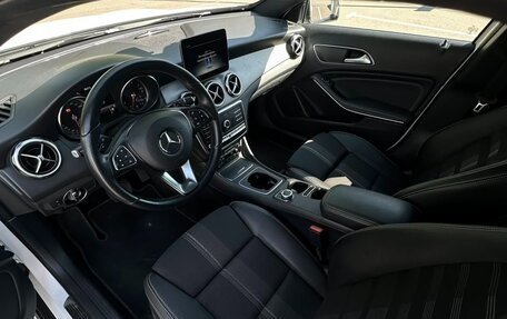 Mercedes-Benz GLA, 2019 год, 2 200 000 рублей, 23 фотография