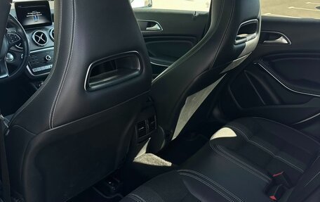 Mercedes-Benz GLA, 2019 год, 2 200 000 рублей, 26 фотография