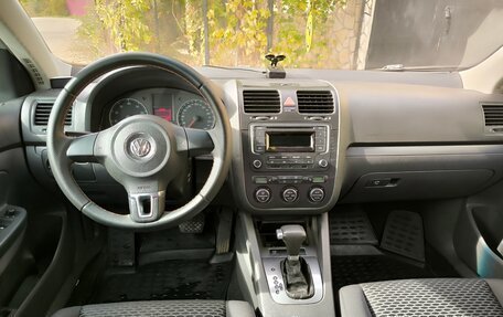 Volkswagen Jetta VI, 2007 год, 410 000 рублей, 6 фотография