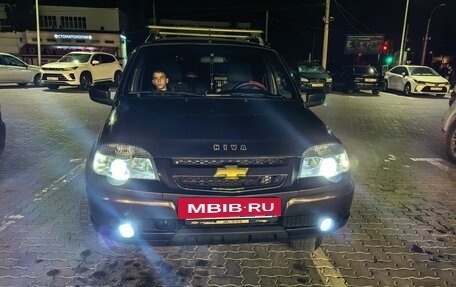 Chevrolet Niva I рестайлинг, 2015 год, 670 000 рублей, 3 фотография