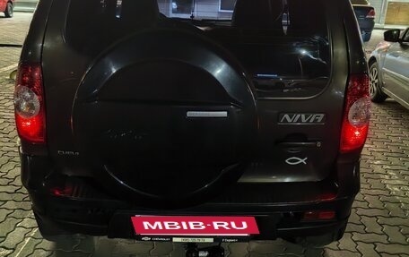 Chevrolet Niva I рестайлинг, 2015 год, 670 000 рублей, 2 фотография