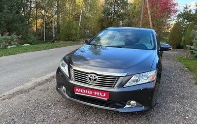 Toyota Camry, 2013 год, 1 870 000 рублей, 1 фотография