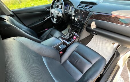 Toyota Camry, 2016 год, 2 450 000 рублей, 9 фотография