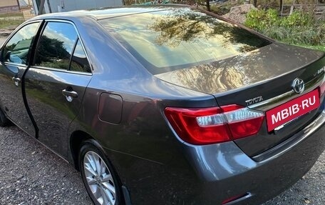 Toyota Camry, 2013 год, 1 870 000 рублей, 4 фотография