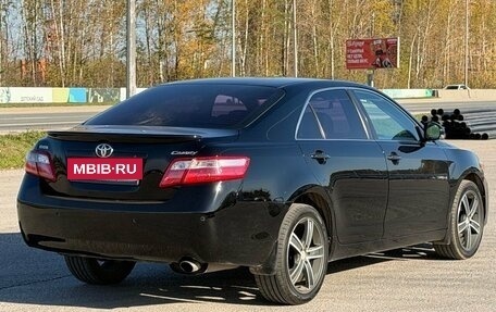 Toyota Camry, 2010 год, 1 120 000 рублей, 2 фотография