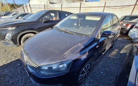 Volkswagen Polo VI (EU Market), 2012 год, 404 000 рублей, 2 фотография