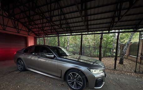 BMW 7 серия, 2021 год, 6 000 000 рублей, 7 фотография