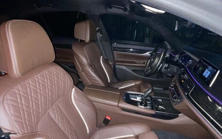 BMW 7 серия, 2021 год, 6 000 000 рублей, 8 фотография