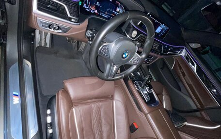 BMW 7 серия, 2021 год, 6 000 000 рублей, 14 фотография