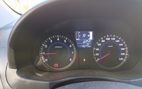 Hyundai Solaris II рестайлинг, 2014 год, 900 000 рублей, 9 фотография