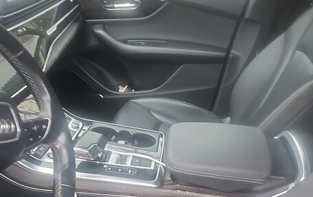 Audi Q8 I, 2021 год, 4 900 000 рублей, 3 фотография