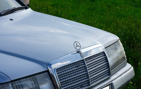 Mercedes-Benz W124, 1985 год, 400 000 рублей, 9 фотография
