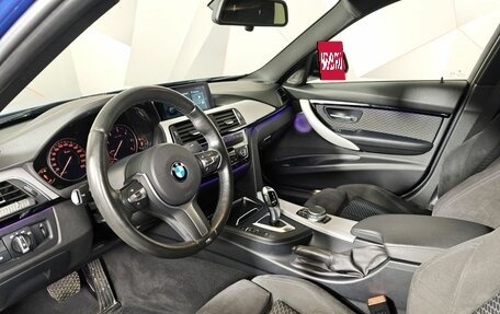 BMW 3 серия, 2018 год, 2 900 000 рублей, 12 фотография