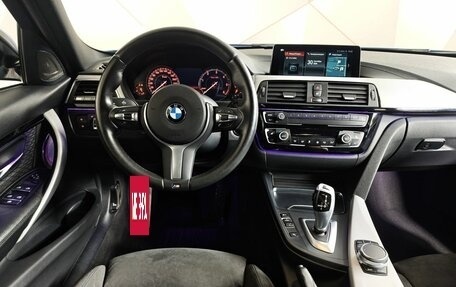 BMW 3 серия, 2018 год, 2 900 000 рублей, 15 фотография