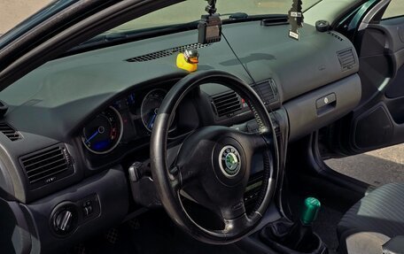 Skoda Octavia IV, 2003 год, 590 000 рублей, 25 фотография
