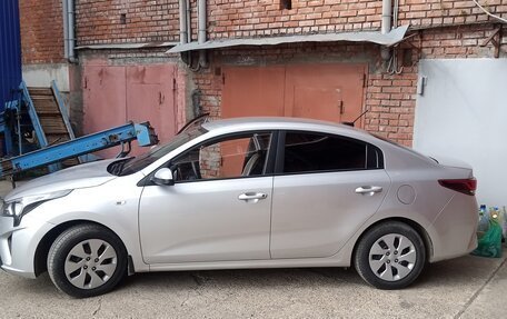 KIA Rio IV, 2021 год, 1 650 000 рублей, 9 фотография